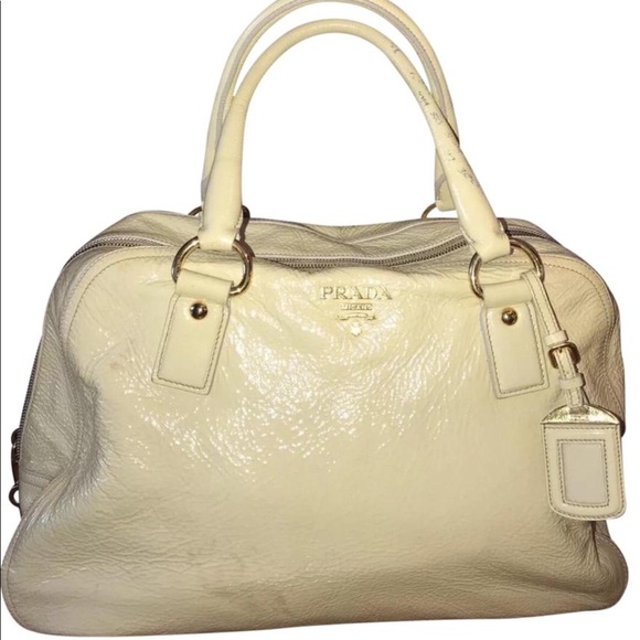 Authentic X large Prada Saffiano leather Satchel - Picture 1 of 5